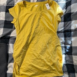 Old navy maternity tee